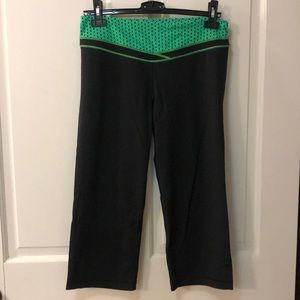 VSX Capris spandex
